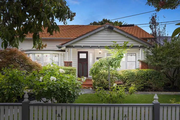 22 Bowen Street, Hughesdale VIC 3166