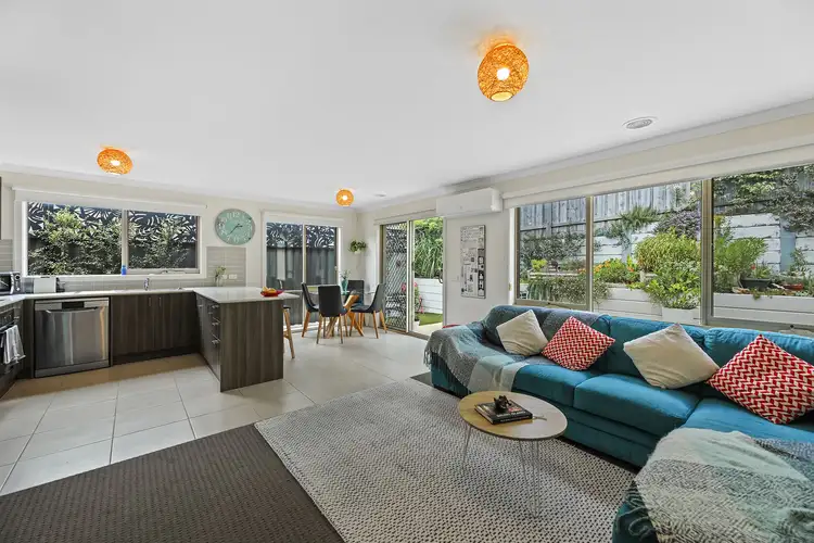 Fifth view of Homely unit listing, 20 Parkhead Circuit, Warragul VIC 3820