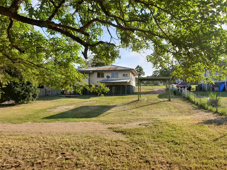 66 Railway Street, Lowood QLD 4311