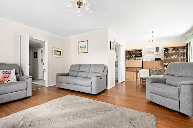 Fifth view of Homely house listing, 1 Maslen Close, Frankston VIC 3199