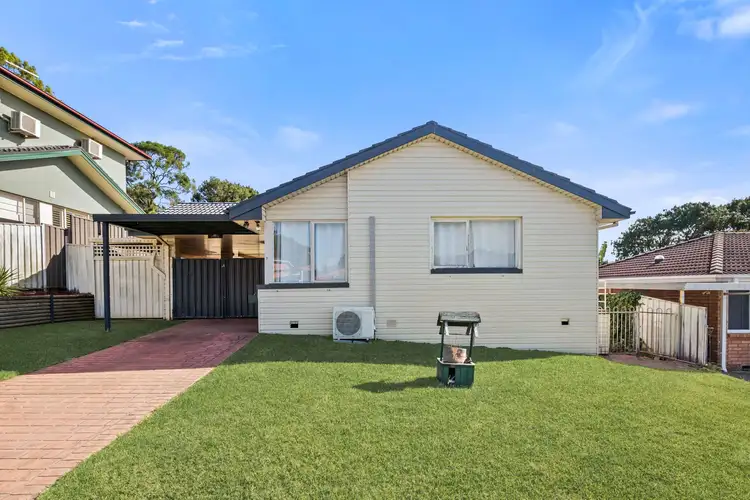 Main view of Homely house listing, 7 Poplar Crescent, Bradbury NSW 2560