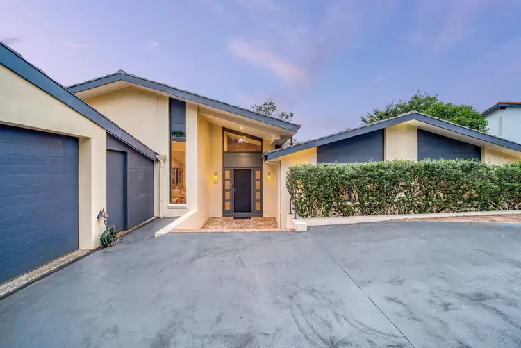 63 Springvale Drive, Weetangera ACT 2614