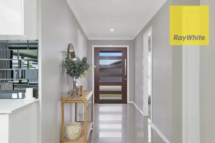 Second view of Homely house listing, 8 Fox Close, Goulburn NSW 2580
