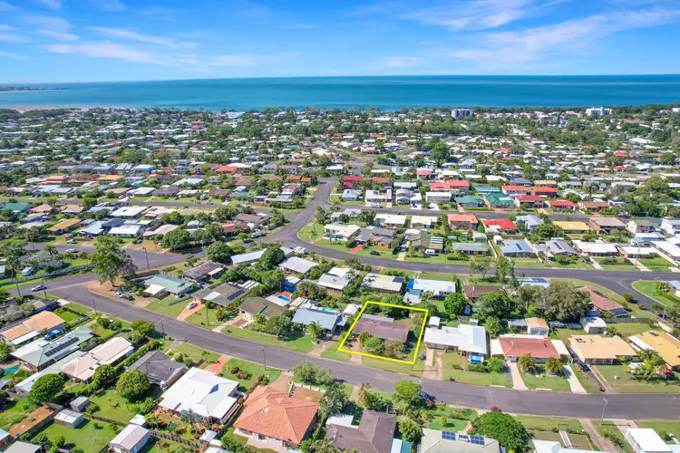 10 Melong Street, Scarness QLD 4655