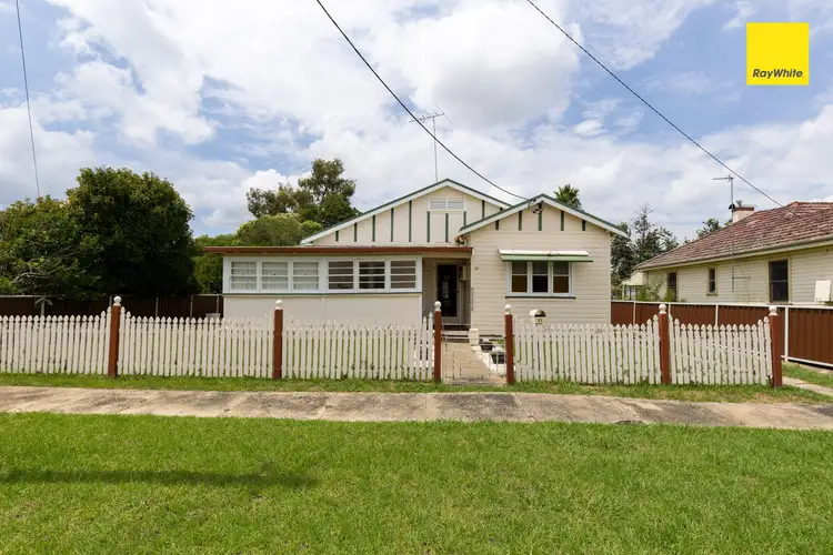 21 Granville Street, Inverell NSW 2360