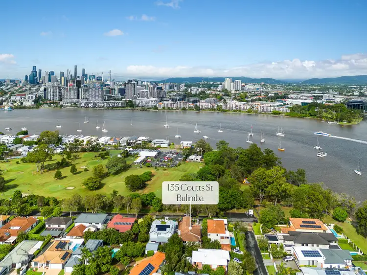 135 Coutts Street, Bulimba QLD 4171