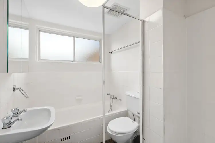 Sixth view of Homely unit listing, 11/13-15 Richmond Avenue, Dee Why NSW 2099