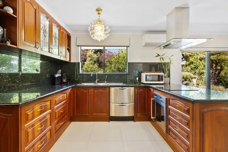 19/2 Lakeside Terrace, Mount Pleasant WA 6153