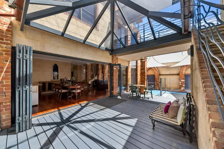 120C Marine Terrace, South Fremantle WA 6162