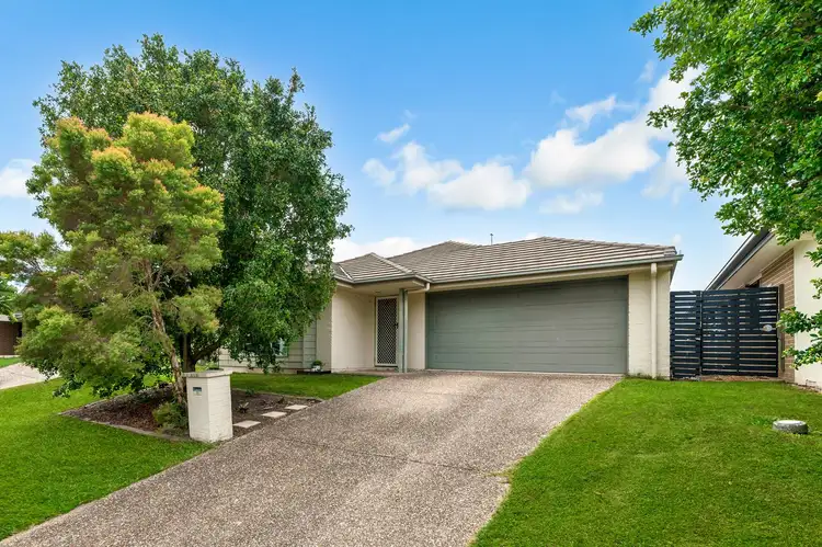 11 Beaumont Drive, Pimpama QLD 4209