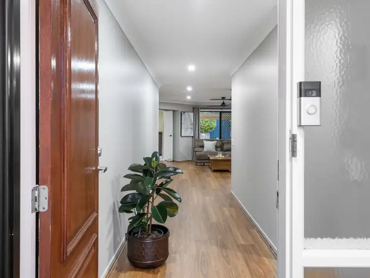 Second view of Homely house listing, 52 Mapelton Circuit, Parkinson QLD 4115