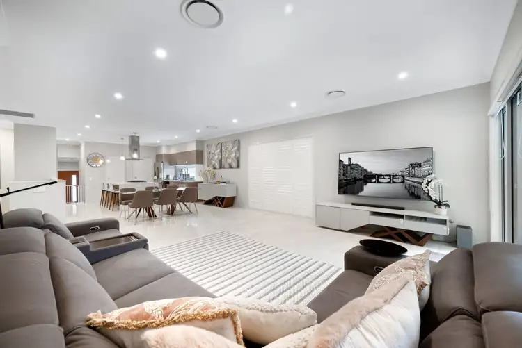 Fifth view of Homely house listing, 9 Longview Road, Gledswood Hills NSW 2557
