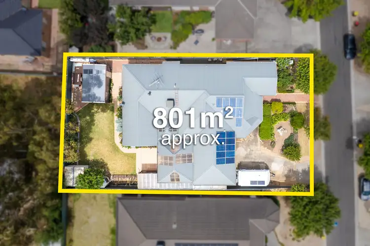 11 Dartmouth Court, Manor Lakes VIC 3024