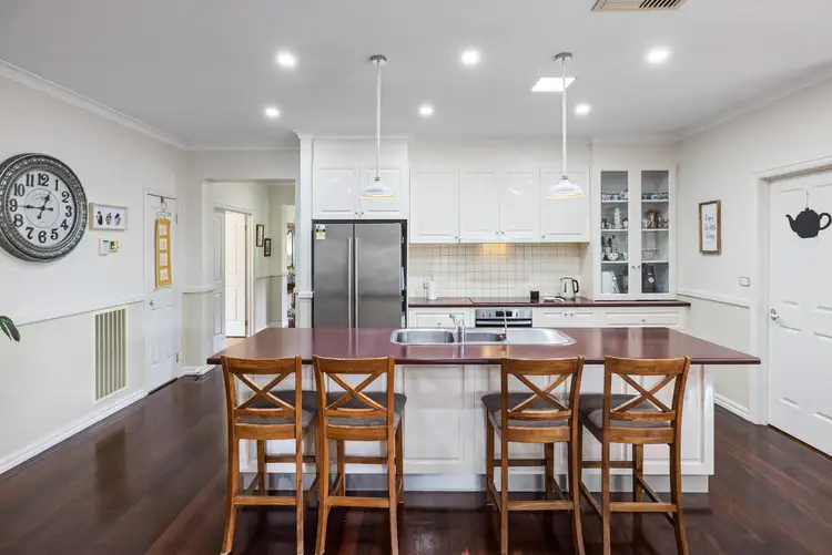 Fifth view of Homely house listing, 11 Dartmouth Court, Manor Lakes VIC 3024
