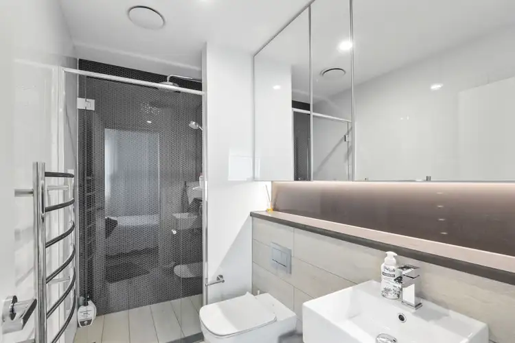 Third view of Homely unit listing, 204/5 Victoria Street, Roseville NSW 2069