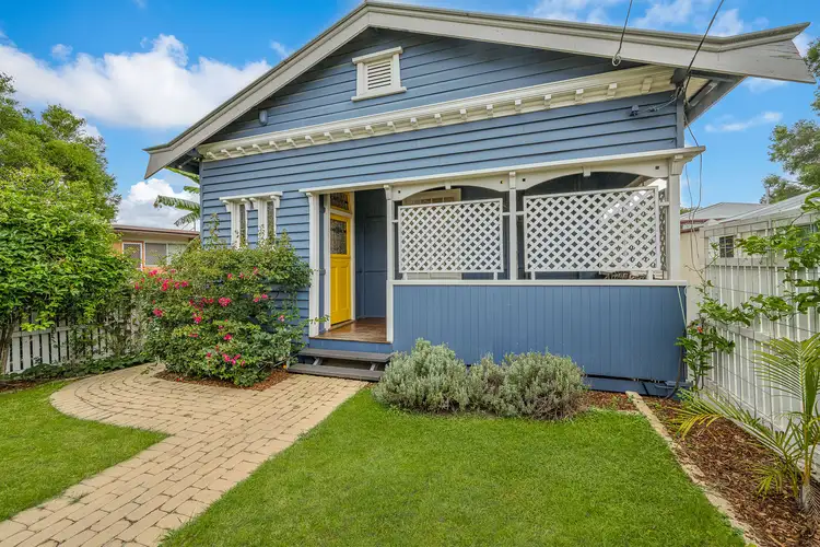 27 Quarry Street, Ipswich QLD 4305