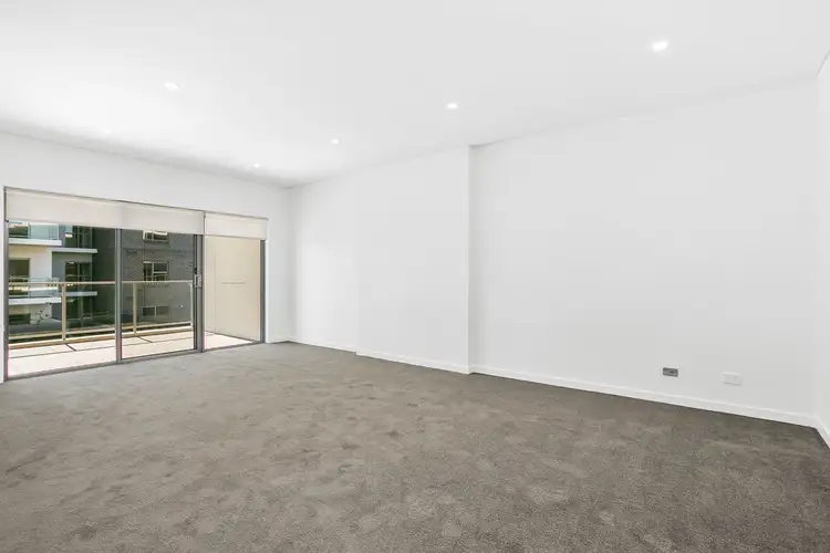 Third view of Homely unit listing, 220/1 Evelyn Court, Shellharbour City Centre NSW 2529