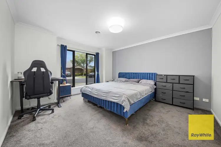 Fifth view of Homely house listing, 2 Tenterfield Place, Tarneit VIC 3029