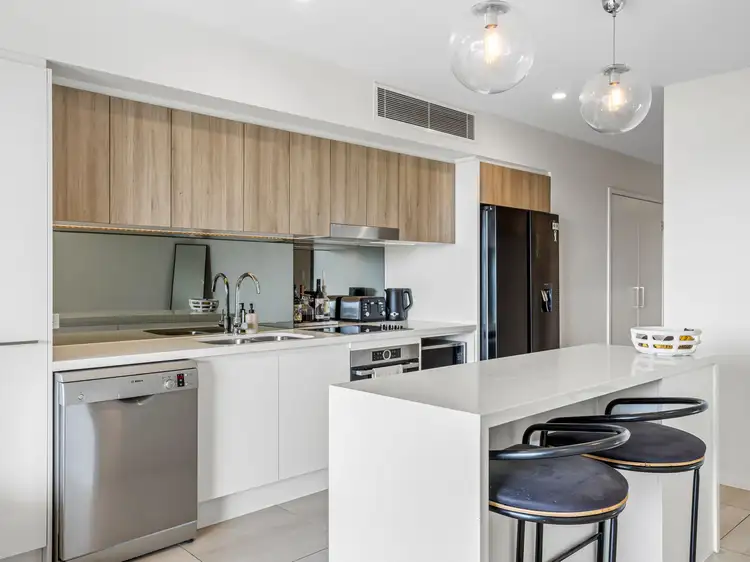 2406/93 Sheehan Avenue, Hope Island QLD 4212