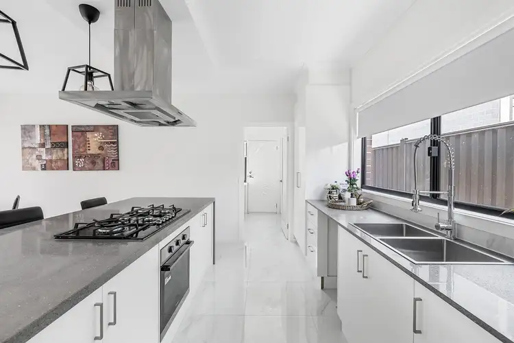 Fourth view of Homely house listing, 92 Hadley Street, Seaford VIC 3198