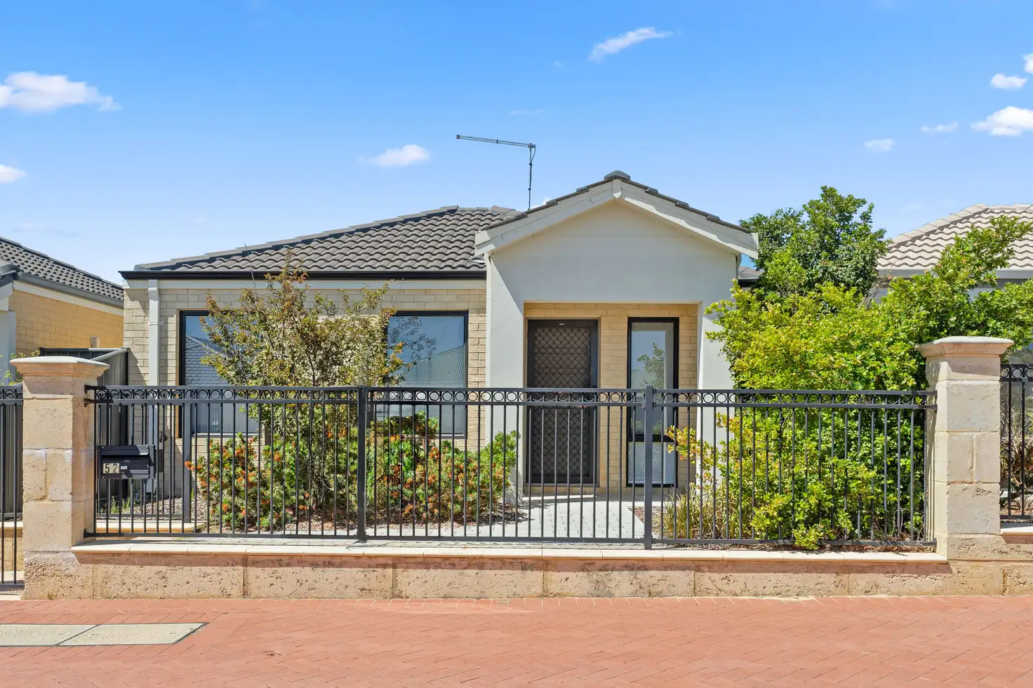 Main view of Homely house listing, 52 Bristlebird Approach, Baldivis WA 6171