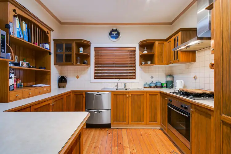 212 Tapleys Hill Road, Seaton SA 5023