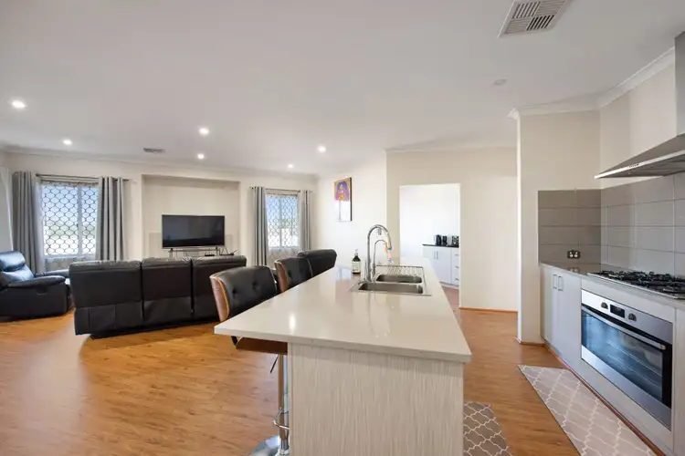 Fourth view of Homely house listing, 5 Humble Close, Mount Tarcoola WA 6530