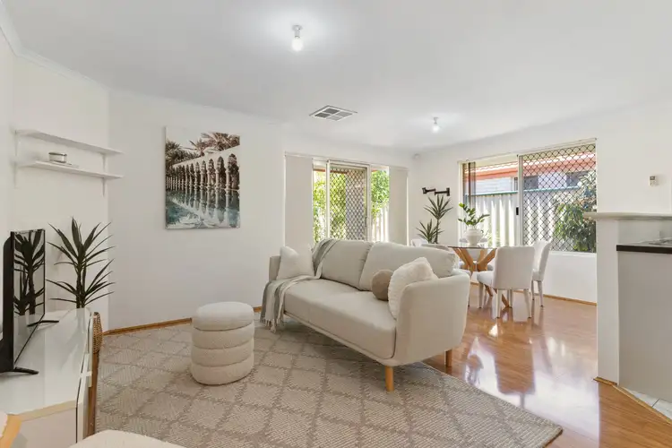 5/8 Acton Avenue, Bentley WA 6102