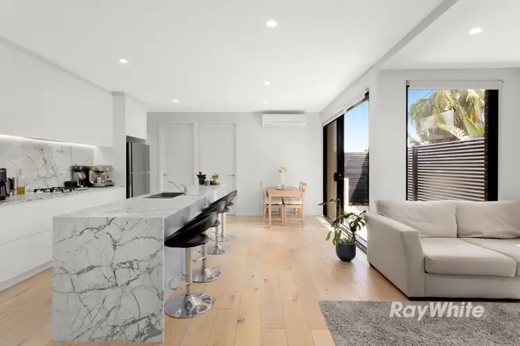 104/21 Rothschild Street, Glen Huntly VIC 3163