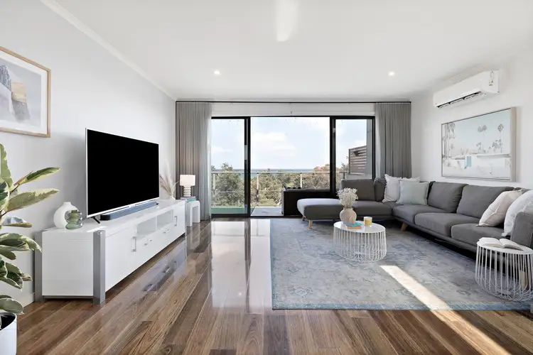 2/58 Nepean Highway, Seaford VIC 3198