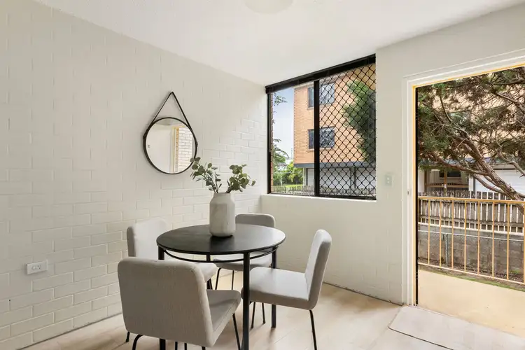 Sixth view of Homely unit listing, 3/17 York Street, Indooroopilly QLD 4068