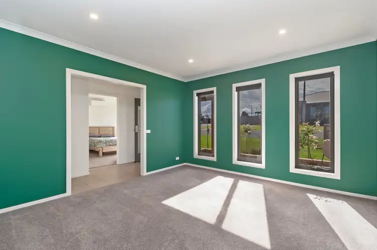 Third view of Homely house listing, 8 Singleton Court, Warrnambool VIC 3280