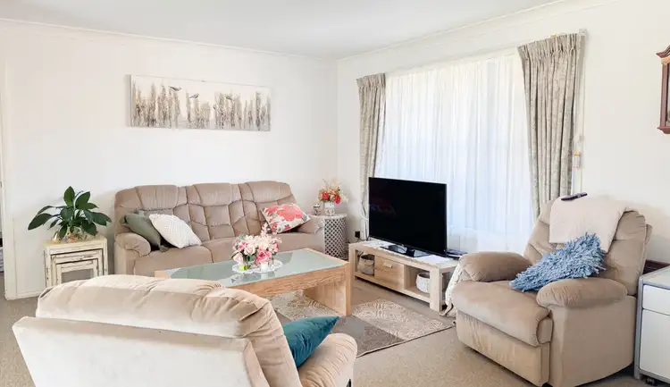 Fourth view of Homely block of units listing, 2 & 4/24 Ebelina Crescent, Parkes NSW 2870