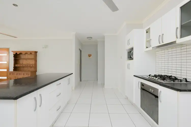 Sixth view of Homely unit listing, 2/2 Shoal Court, Leanyer NT 812