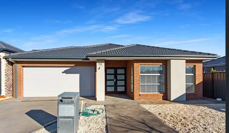 14 Crossdale Avenue, Truganina VIC 3029