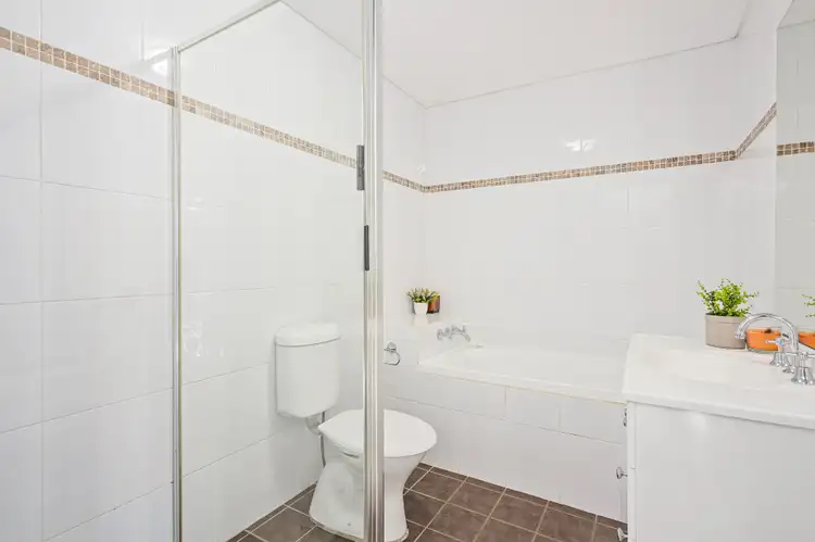 Fifth view of Homely apartment listing, 1/1 Governors Lane, Wollongong NSW 2500