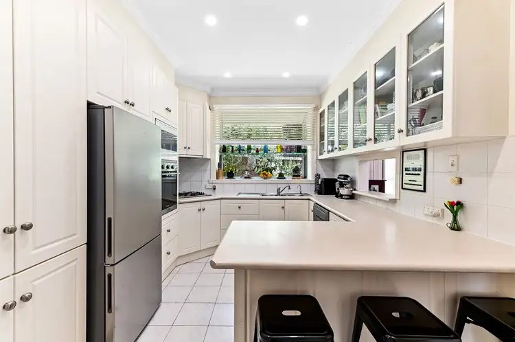 Fourth view of Homely house listing, 1 Baxter Court, Mount Waverley VIC 3149