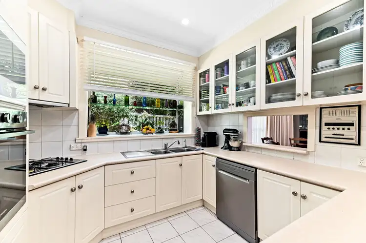 Fifth view of Homely house listing, 1 Baxter Court, Mount Waverley VIC 3149