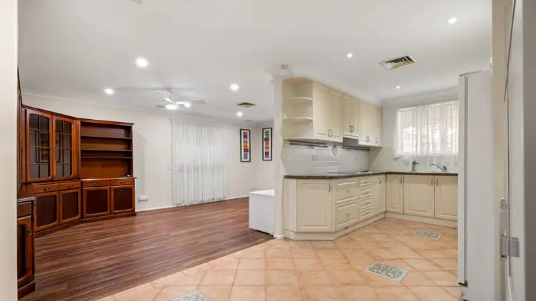 Fourth view of Homely house listing, 3/209 Harrow Road, Glenfield NSW 2167