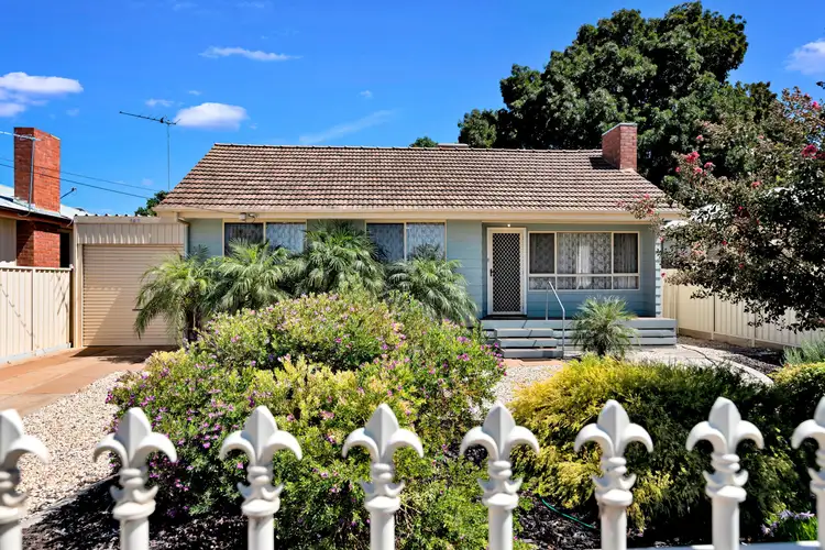 Second view of Homely house listing, 437 Etiwanda Avenue, Mildura VIC 3500