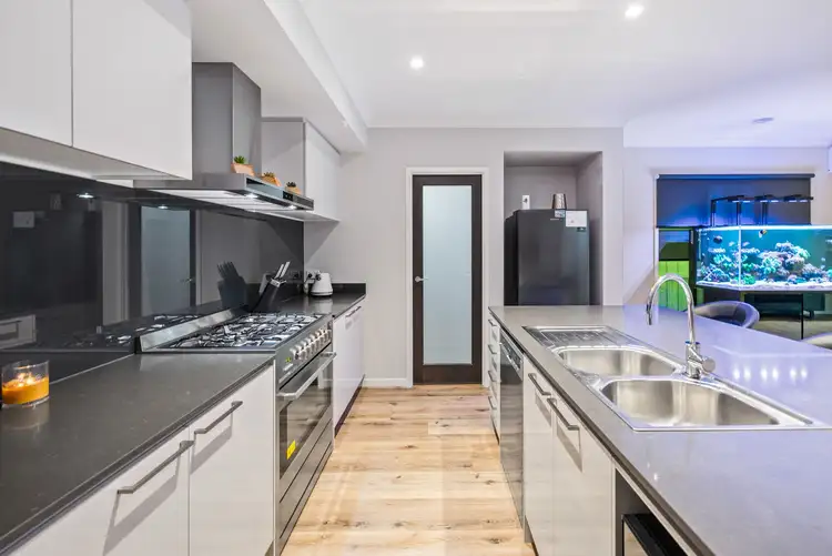 Fifth view of Homely house listing, 96 Treeve Parkway, Werribee VIC 3030