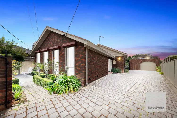 1 Ballina Court, Deer Park VIC 3023