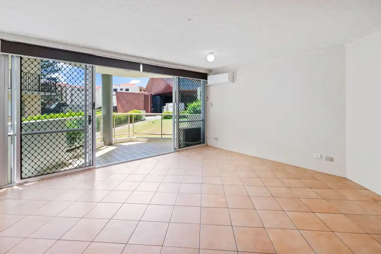 Fourth view of Homely apartment listing, 2/33 Old Burleigh Road, Surfers Paradise QLD 4217