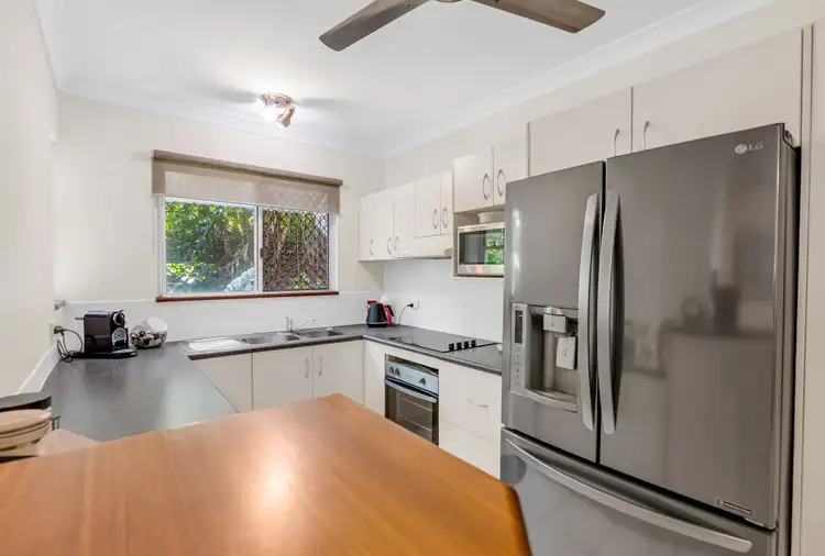 Fifth view of Homely unit listing, 2/24 Moore Street, Trinity Beach QLD 4879