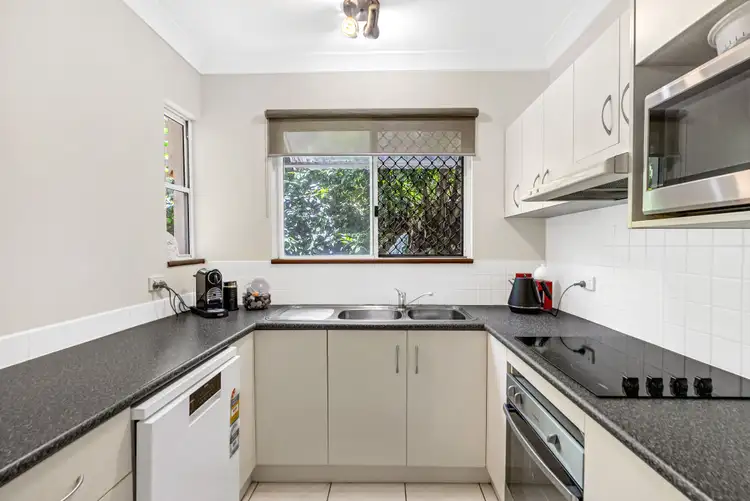 Sixth view of Homely unit listing, 2/24 Moore Street, Trinity Beach QLD 4879