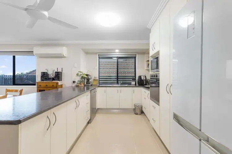 Fifth view of Homely house listing, 17 Picadilly Circuit, Urraween QLD 4655