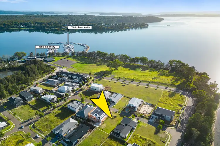 8 Bathers Way, Morisset Park NSW 2264