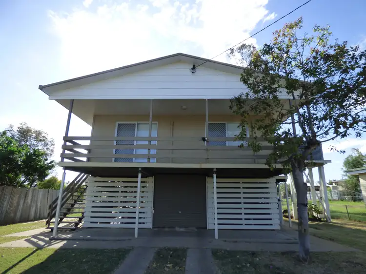 15 Holland Street, Roma QLD 4455