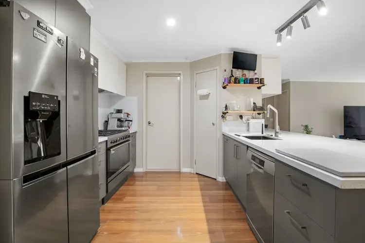 Sixth view of Homely house listing, 18 Lynbridge Crescent, Tarneit VIC 3029