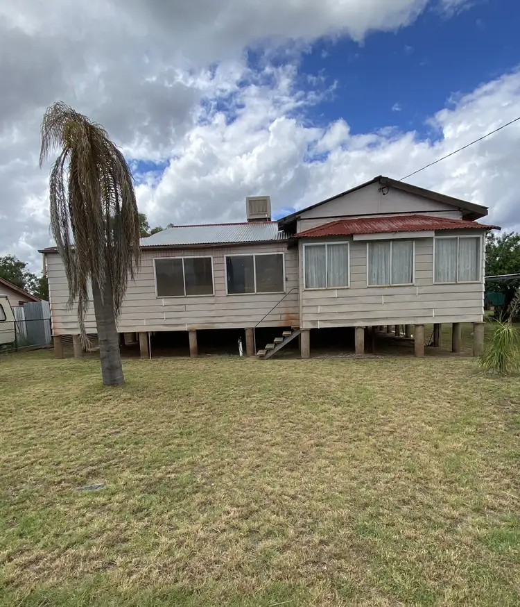 16 Chester Street, Charleville QLD 4470